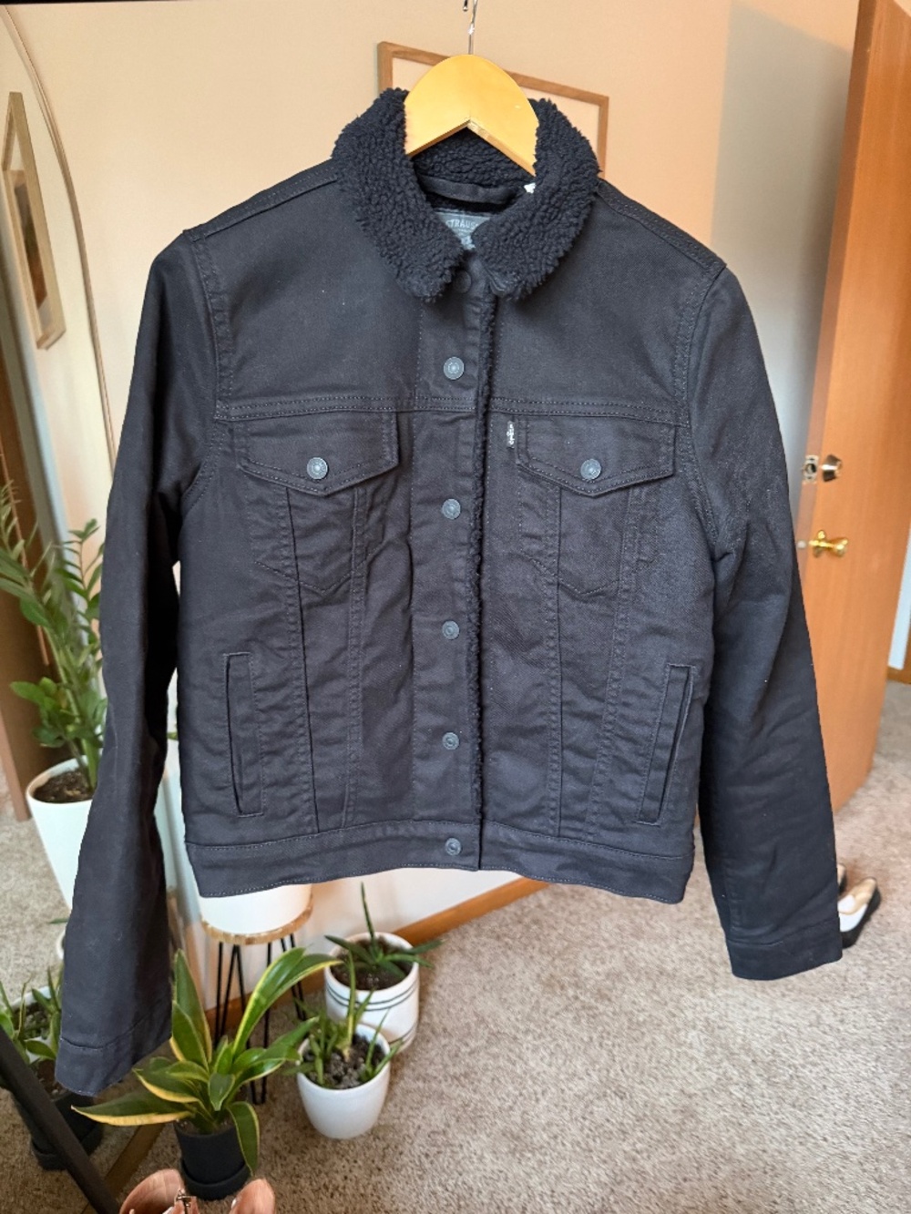 Levi's Black Sherpa Lined Denim Jacket Button Closure Size S